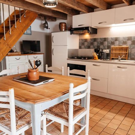 Le Logis Du Prieure Villa Les Châtelliers-Châteaumur Екстериор снимка