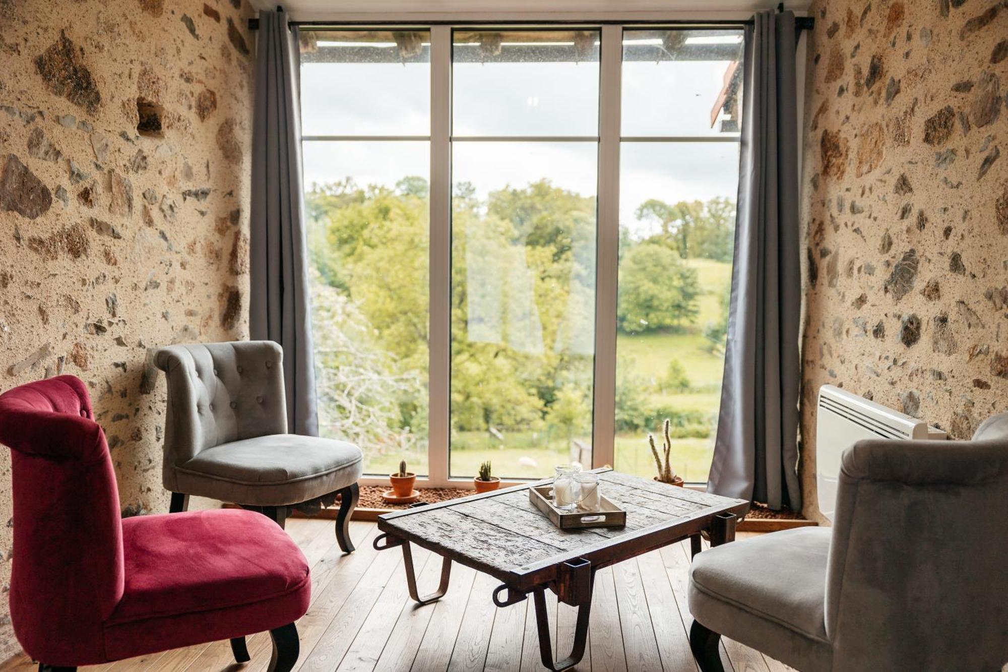 Le Logis Du Prieure Villa Les Châtelliers-Châteaumur Екстериор снимка
